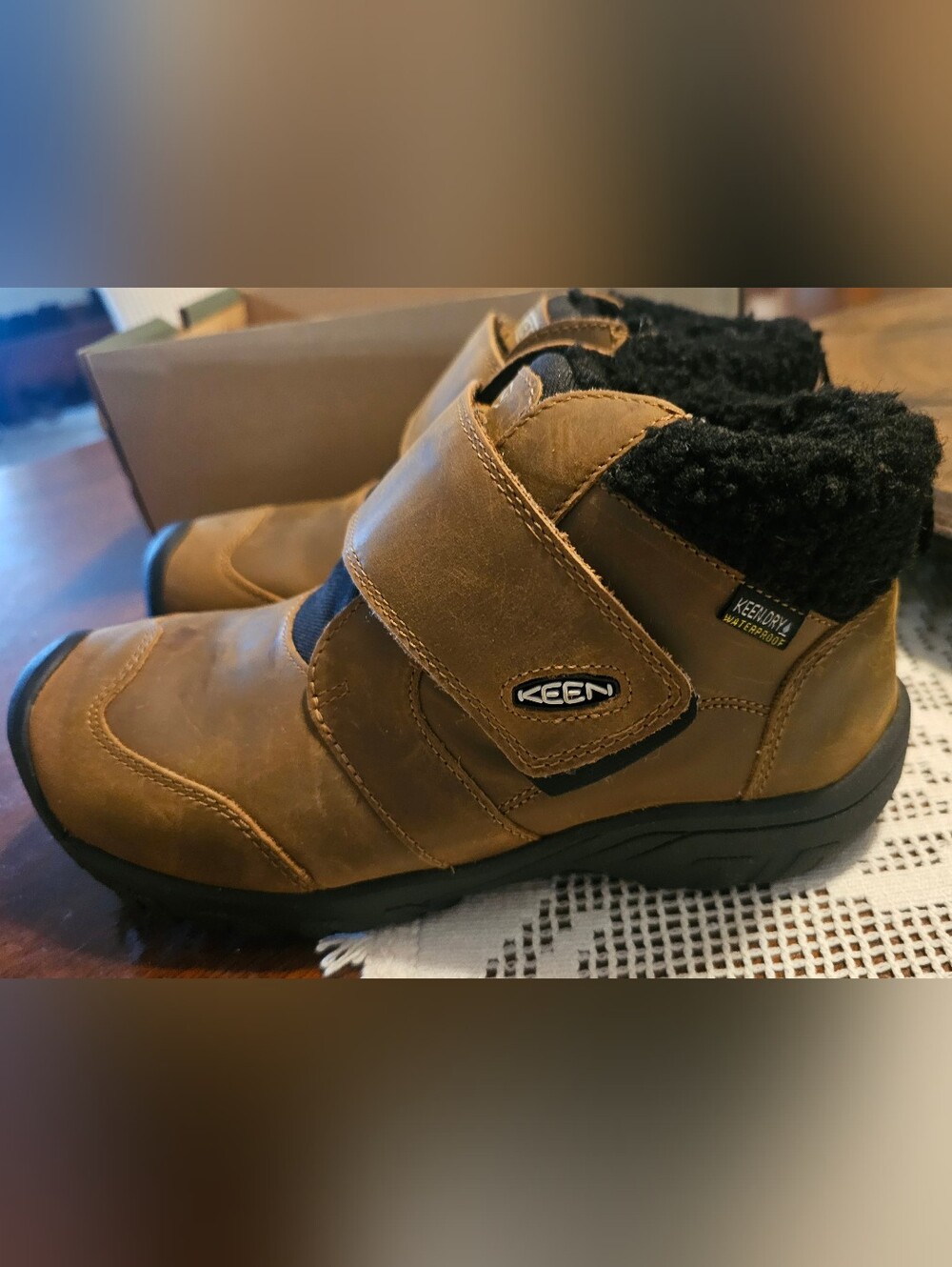 KEEN Youth's Brown Leather Casual Strap Shoes